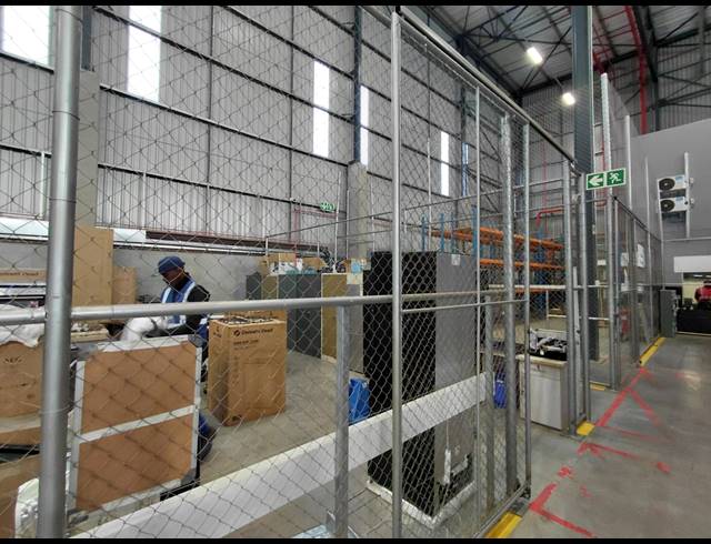 2,016M² WAREHOUSE TO LET IN POMONA